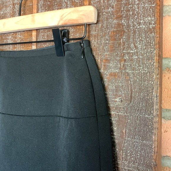 Giorgio Armani women’s black wool skirt made in Italy size Small winter office - Picture 7 of 16